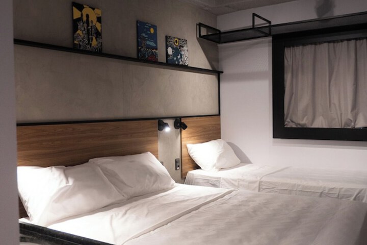 Room 62 of 122
