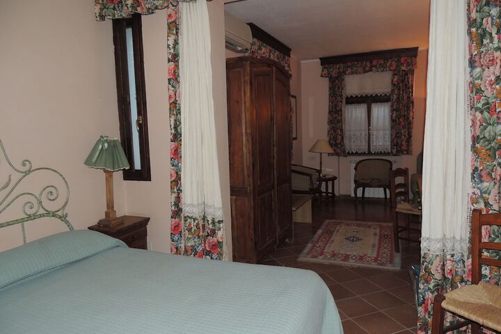 Room 14 of 51