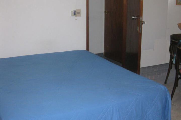 Room 7 of 49