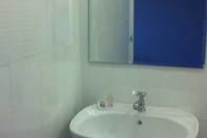 Room 6 of 56