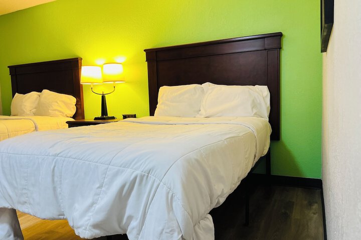 1 Double Bed (5 of 16)
