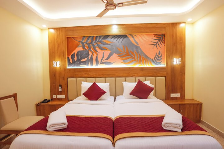 Room 3 of 35