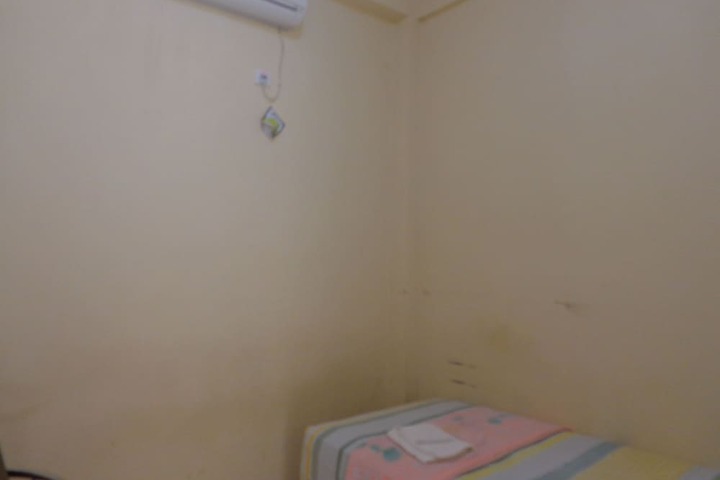 Room 12 of 39