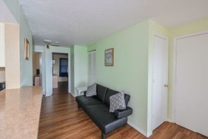 Room 12 of 15