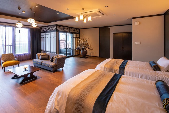 Room 14 of 125