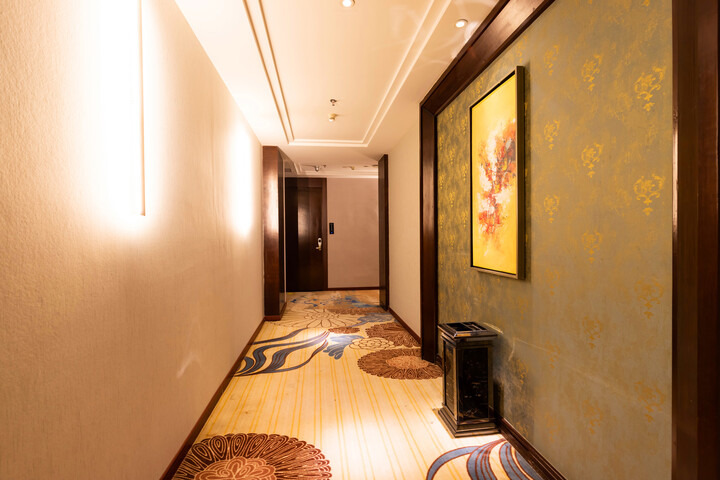 Hotel Interior 6 of 27