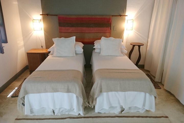 Room 14 of 98