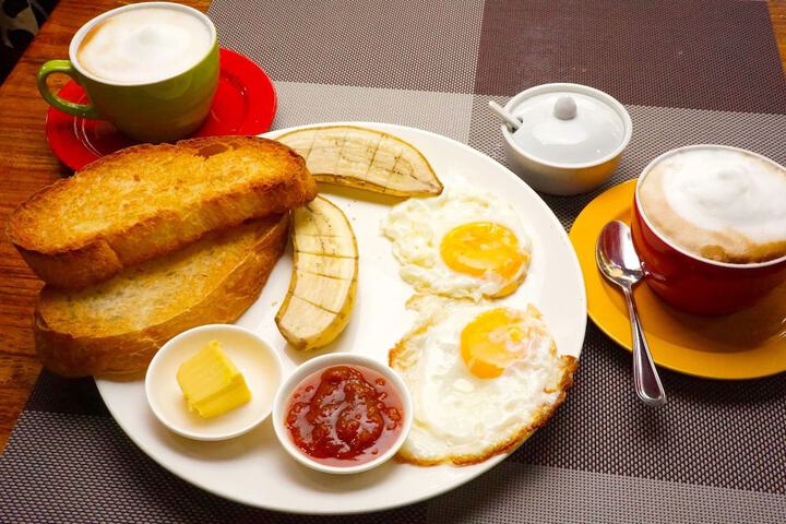 Breakfast/Coffee Service 48 of 63