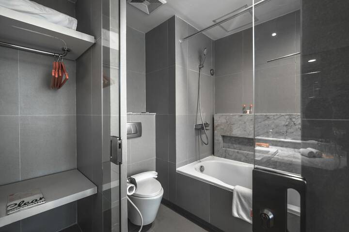 Bath Interior