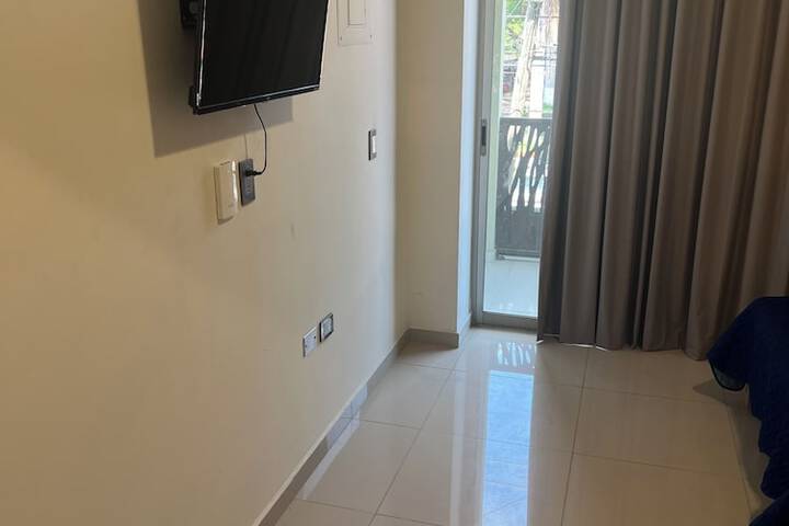 Room 3 of 18