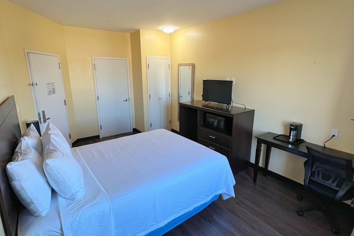 Room 15 of 75
