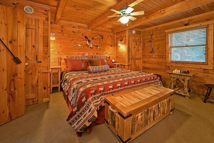 Room 9 of 75