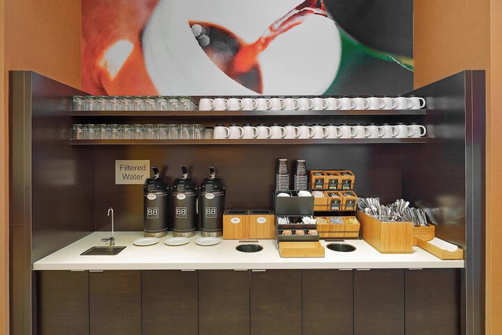 Breakfast/Coffee Service 29 of 41