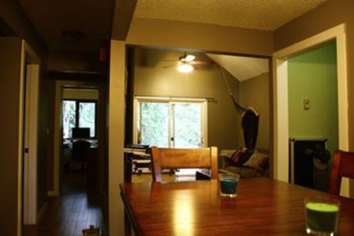 Room 7 of 13