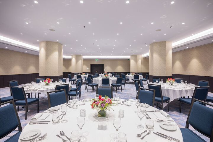 Ballroom/Hall 159 of 211