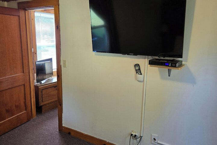 Room 16 of 69