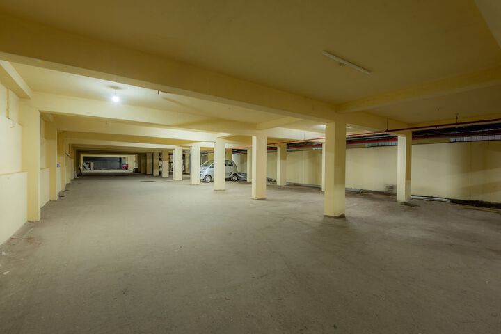 Property Grounds 83 of 87