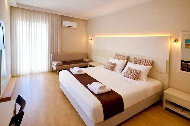 Room 29 of 86