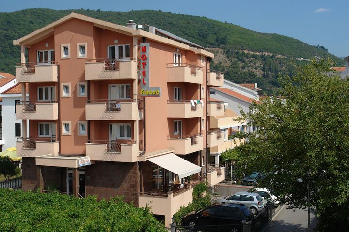 Hotel 59 of 62