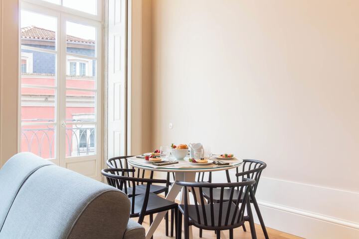 Dining 177 of 234
