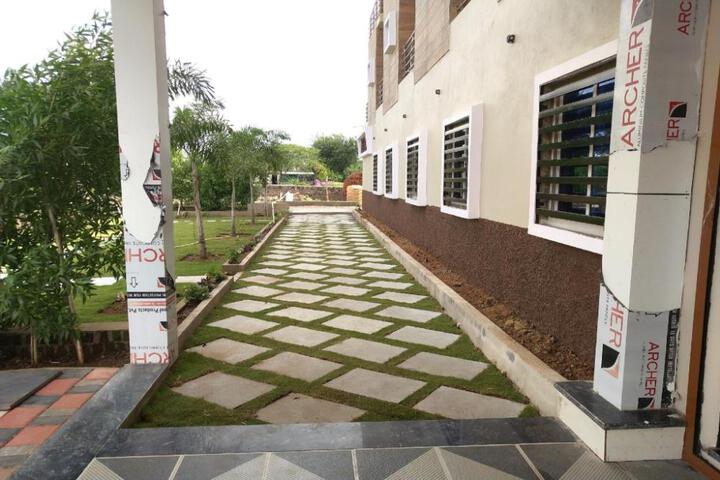 OYO 84229 Hotel Shree Durga Palace