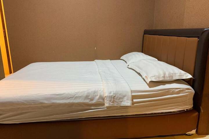 Room 29 of 63