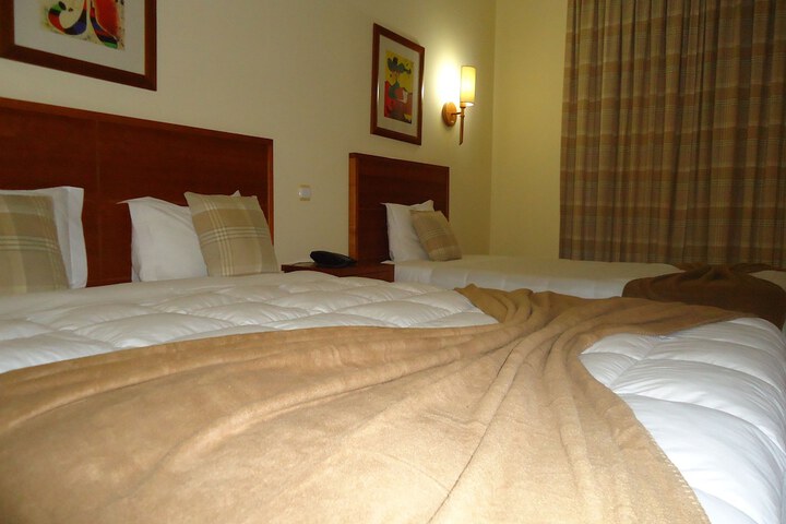 Room 6 of 38