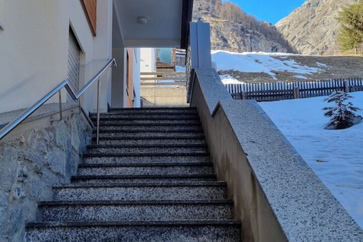 Hotel Entry