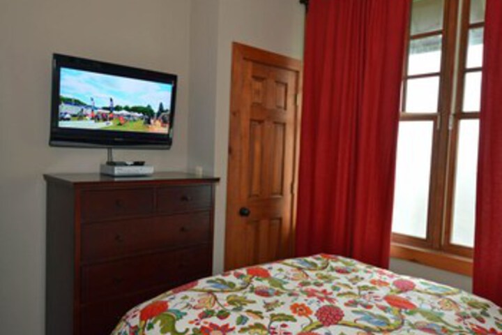 Room 16 of 23