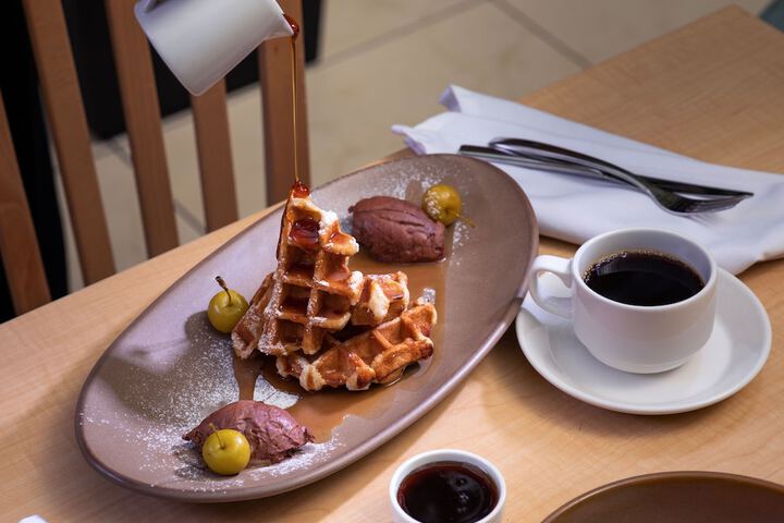 Breakfast/Coffee Service 39 of 55