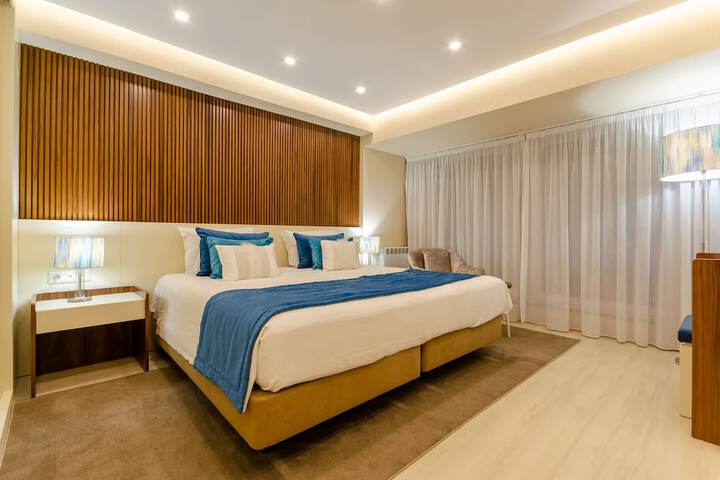 Room 50 of 108