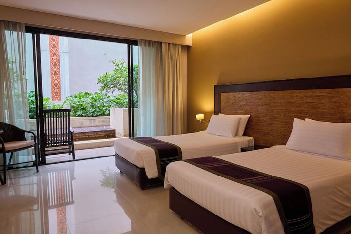 Room 28 of 175