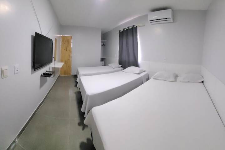 Room 34 of 60