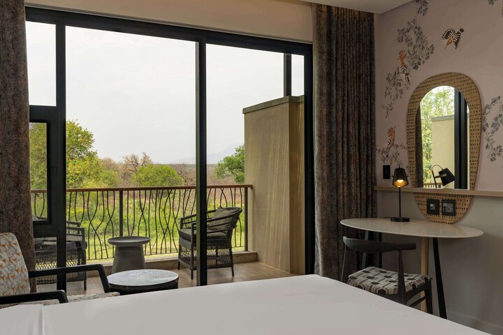 Room 29 of 173