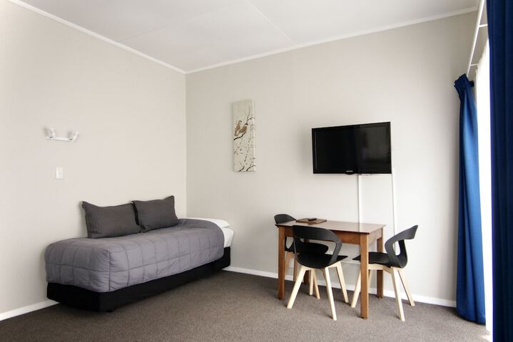 Room 30 of 54