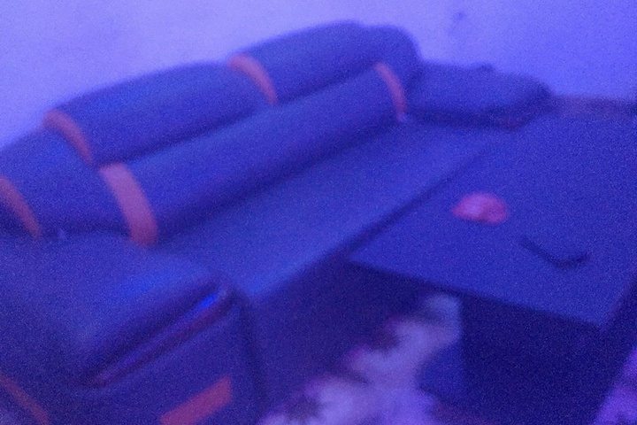 Room 6 of 42