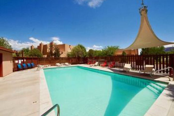 Pool 118 of 137
