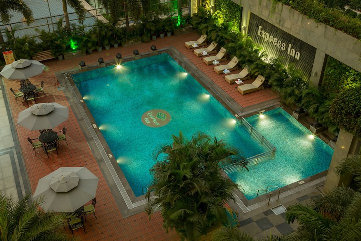 Pool 41 of 56