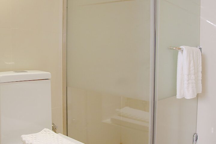 Room 17 of 21