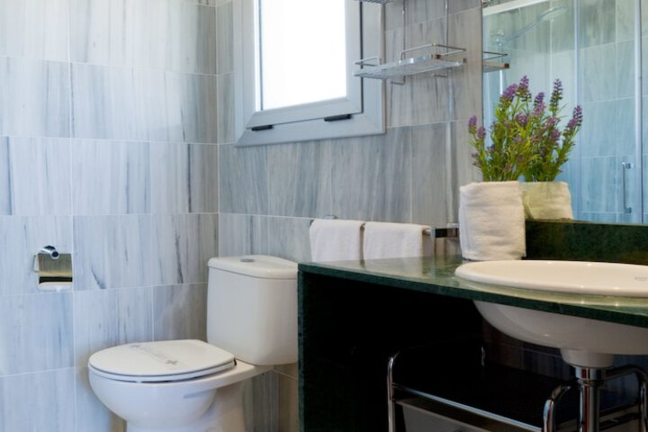 Bath Amenities