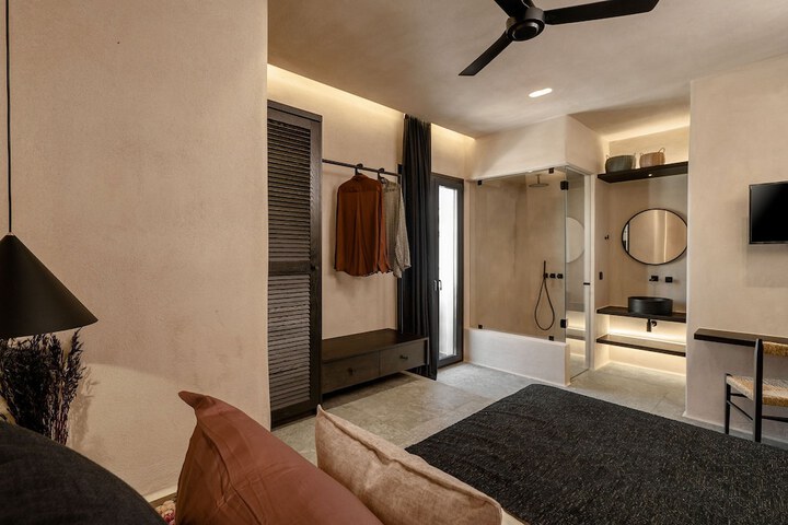 Room 217 of 260