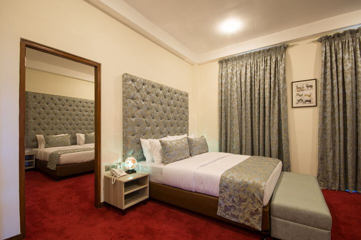 Room 15 of 85