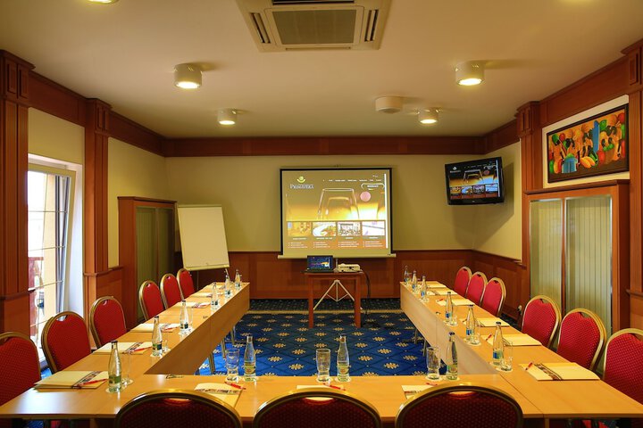Meeting 40 of 55