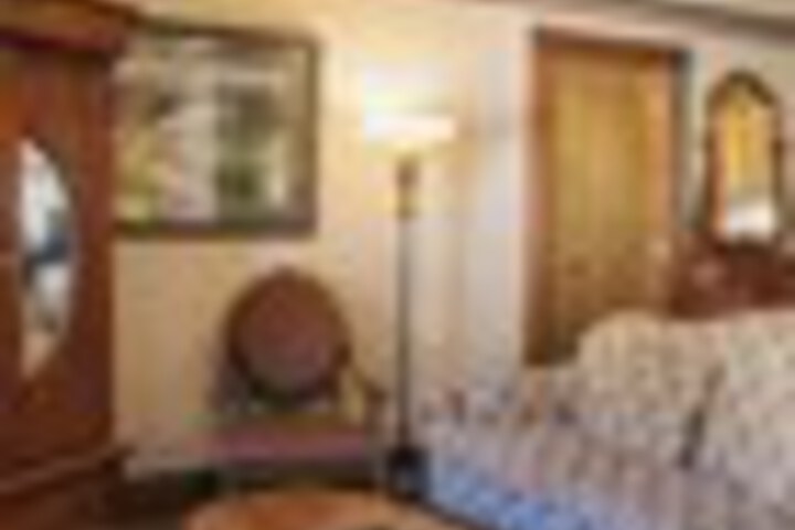 Room 41 of 150