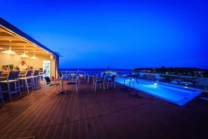 Pool 26 of 42