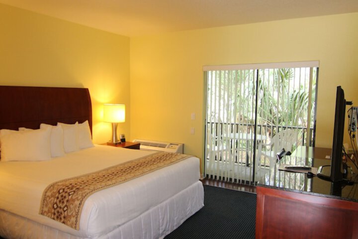 Room 2 of 23