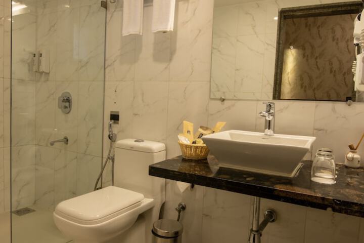 Clean Restrooms