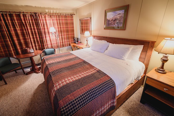 Room 18 of 53