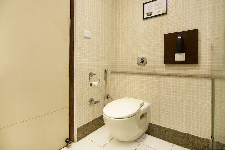 Room 12 of 62
