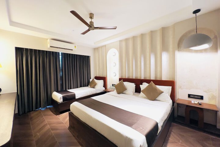 Room 26 of 58